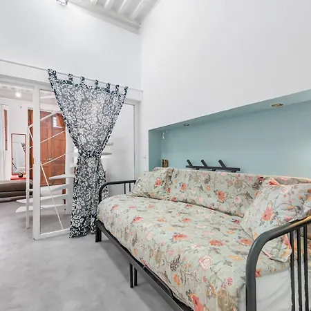 Lovelylofts Elpozo *