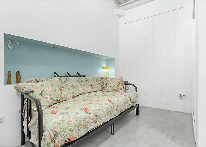 Lovelylofts Elpozo 公寓